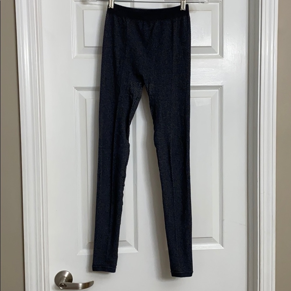 Pink Republic size small grey leggings {1162}